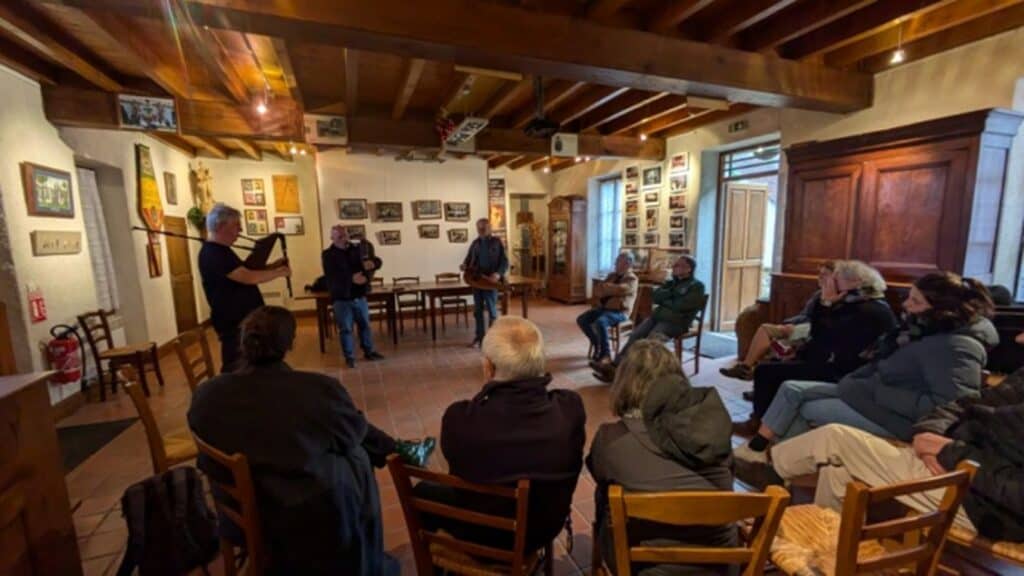 siège des « Gâs du Berry »